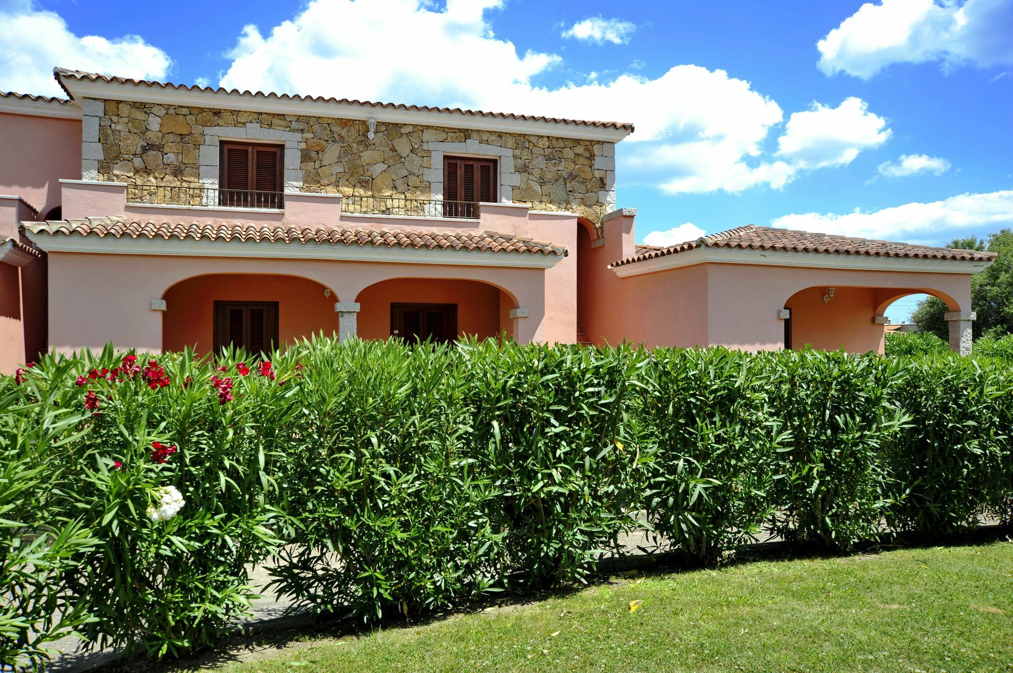 Residence Stella Marina San Teodoro  Buitenkant foto